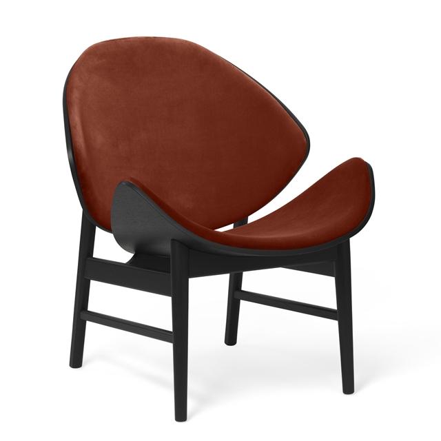 Elegant orange lænestol i sort egetræ – tidløs skønhed