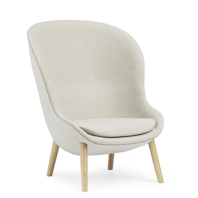 Normann Copenhagen Hyg Høj Lænestol i Sand – Fantastisk Tilbud!