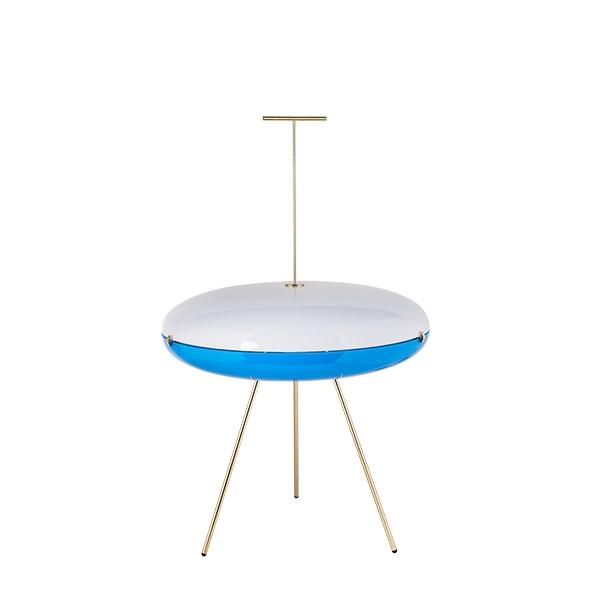 Tato Luna Gulvlampe i Messing og Blå - Elegant Design