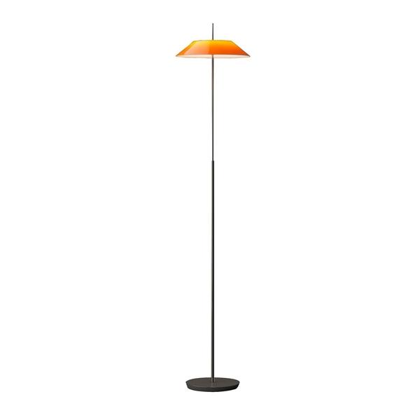 Vibia Mayfair Gulvlampe – Elegant Design i Orange og Sort