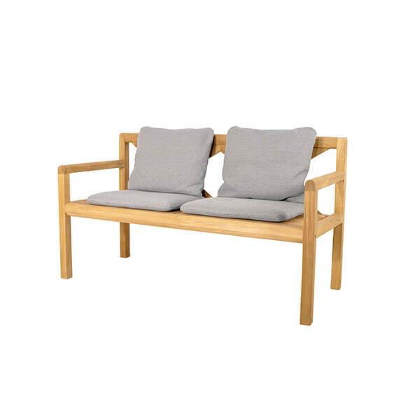 Cane-line Grace Teakbænk med Hynder – Elegant Udeplads Møbel
