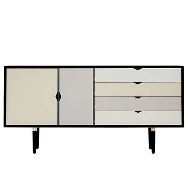 Andersen Furniture S6 Skænk – Elegant Sort med Farver