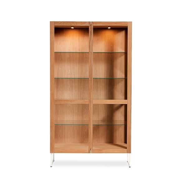 Skovby SM452 Vitrineskab i Olieret Eg – Elegant Opbevaring