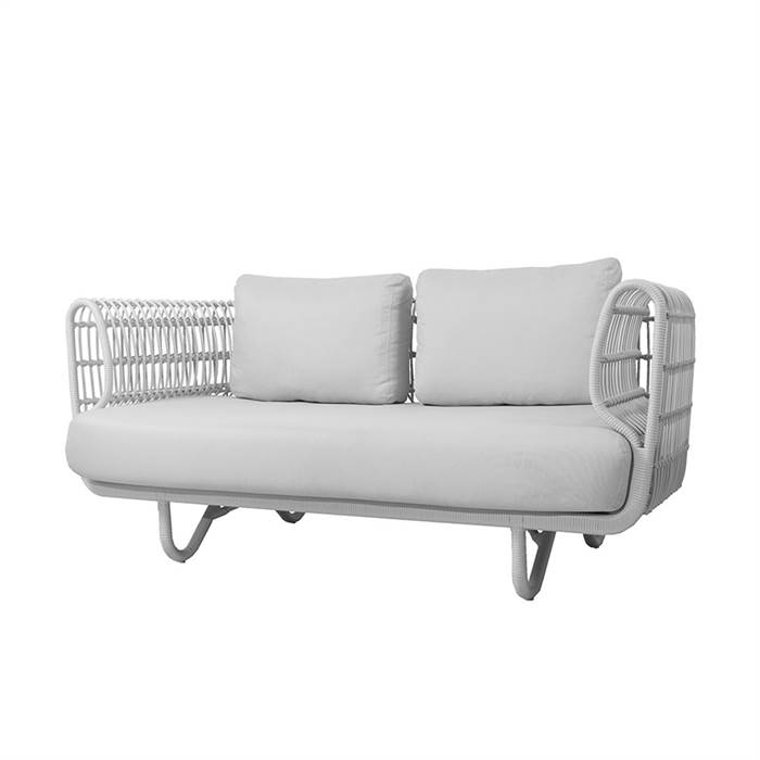 Cane-line Nest Sofa i Hvid med Hynder – Fantastisk Tilbud!