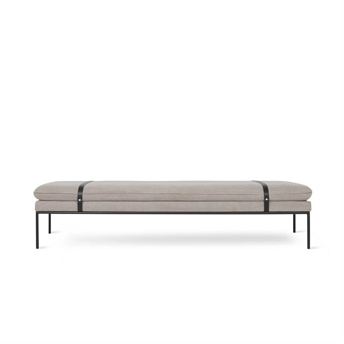 Ferm Living Turn Daybed – Elegant Naturfarvet Møbeltilbud