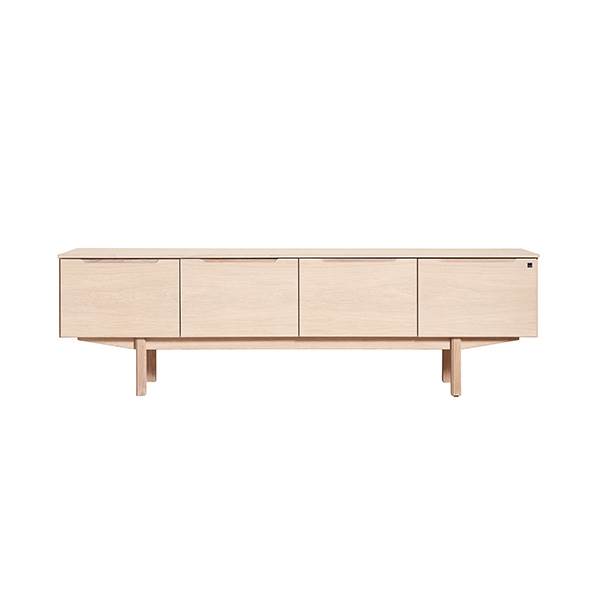 Skovby SM305 TV-bord i valnød – Elegant designtilbud!