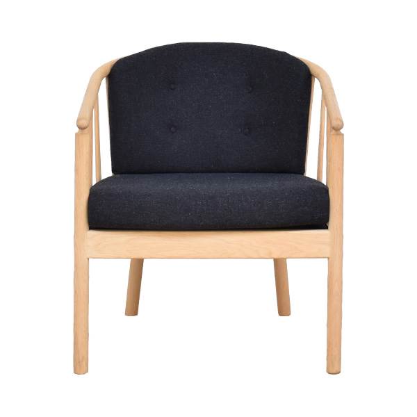 Stouby Bella Lænestol i Grå Stof – Elegant Designtilbud!